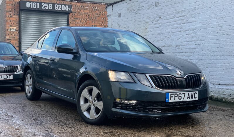 2017 NEW SHAPE SKODA OCTAVIA 1600cc TDI SE TECH HATCHBACK full