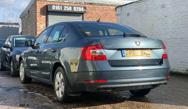 2017 NEW SHAPE SKODA OCTAVIA 1600cc TDI SE TECH HATCHBACK full