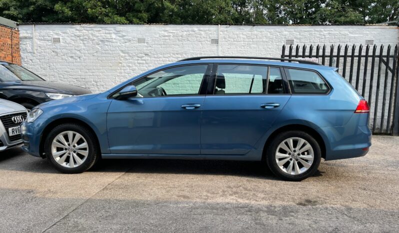 VW Golf 1.6 TDI BlueMotion Tech SE (s/s) 5dr estate full