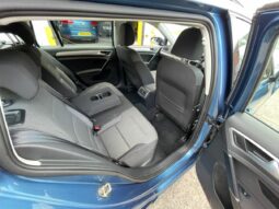 VW Golf 1.6 TDI BlueMotion Tech SE (s/s) 5dr estate full