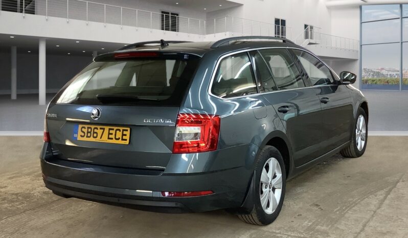 67 plate SKODA OCTAVIA 1.6 TDI SE TECHNOLOGY estate full