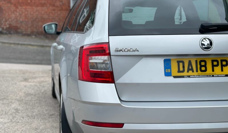 18 plate SKODA Octavia 1.6 TDI SE L (s/s) 5dr Estate full