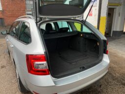 18 plate SKODA Octavia 1.6 TDI SE L (s/s) 5dr Estate full