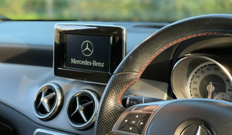 Mercedes-Benz CLA Class 2.1 CLA220 CDI AMG Sport 7G-DCT 4dr full