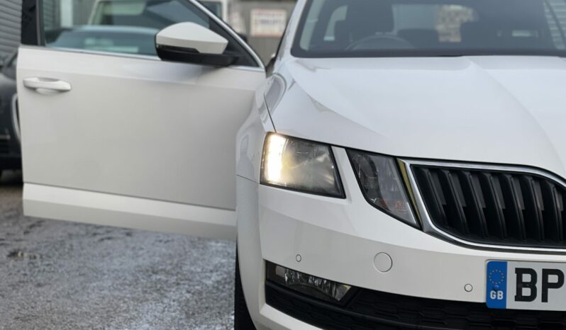 2018 SKODA OCTAVIA 1600cc TDI SE TECH. ESTATE full