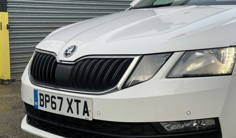 2018 SKODA OCTAVIA 1600cc TDI SE TECH. ESTATE full