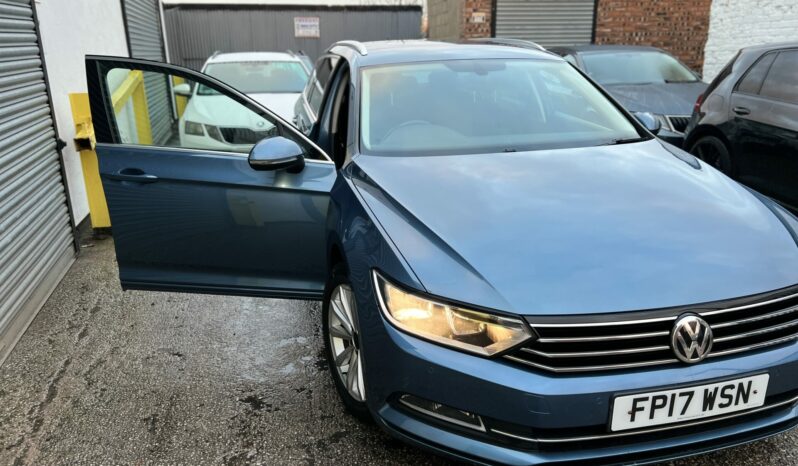 17 plate Volkswagen Passat 2.0 TDI BlueMotion Tech SE Business (s/s) 5dr full