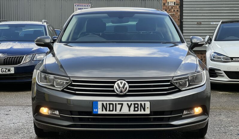 17 plate Volkswagen Passat 2.0 TDI GT (s/s) 4dr Hatch [PAN ROOF & VIRTUAL] full