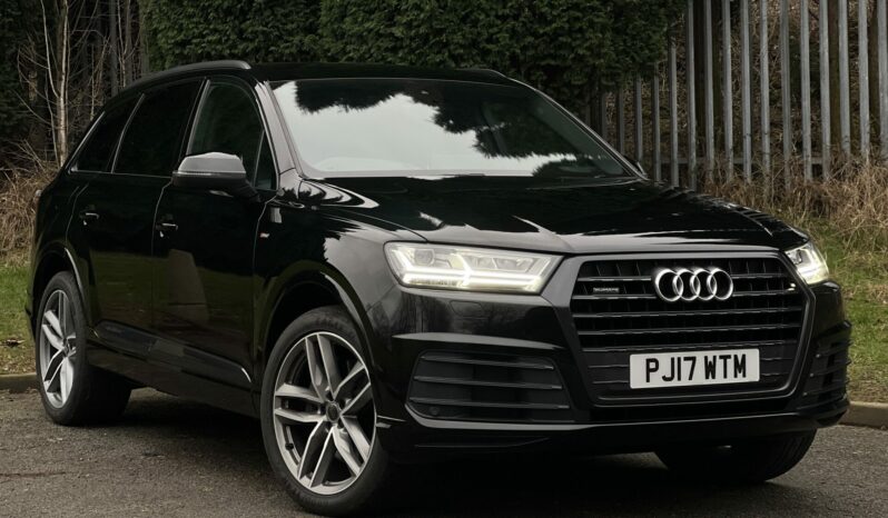 17 plate AUDI Q7 DIESEL ESTATE 3.0 TDI Quattro S Line 5dr Tip Auto full