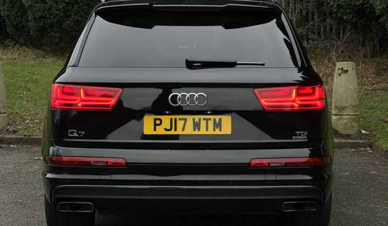 17 plate AUDI Q7 DIESEL ESTATE 3.0 TDI Quattro S Line 5dr Tip Auto full