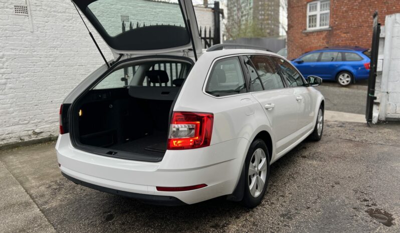 67 plate SKODA Octavia 1600cc TDI SE Tech Estate full