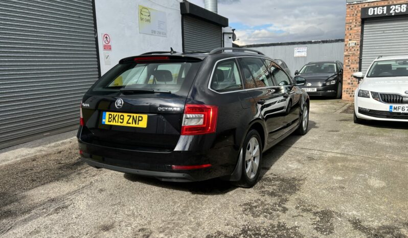 19 plate SKODA Octavia 1600cc TDI SE Tech Estate full