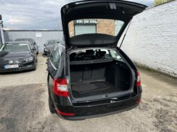 19 plate SKODA Octavia 1600cc TDI SE Tech Estate full