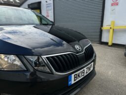 19 plate SKODA Octavia 1600cc TDI SE Tech Estate full