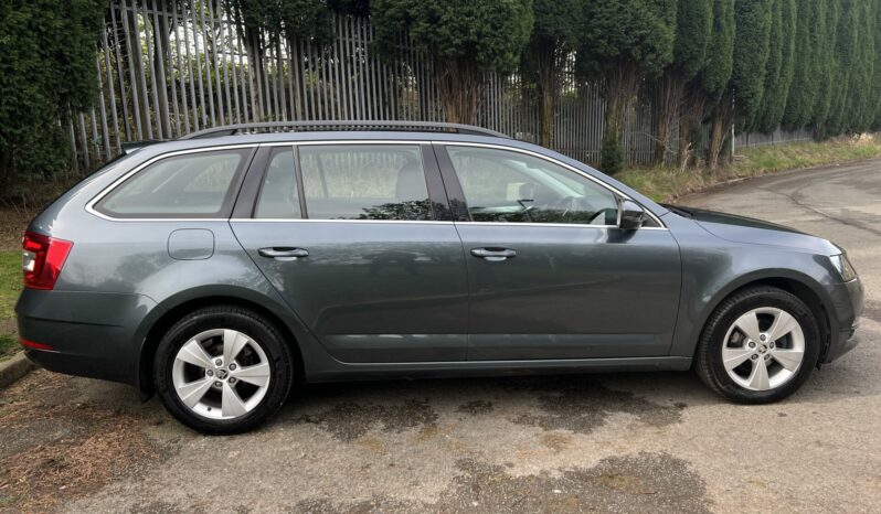 68 plate SKODA Octavia 1600cc TDI SE Tech Estate DSG AUTOMATIC full