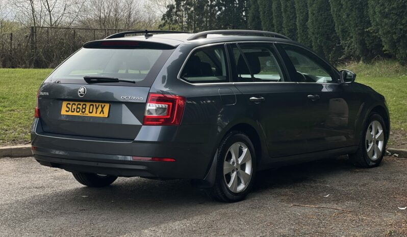 68 plate SKODA Octavia 1600cc TDI SE Tech Estate DSG AUTOMATIC full