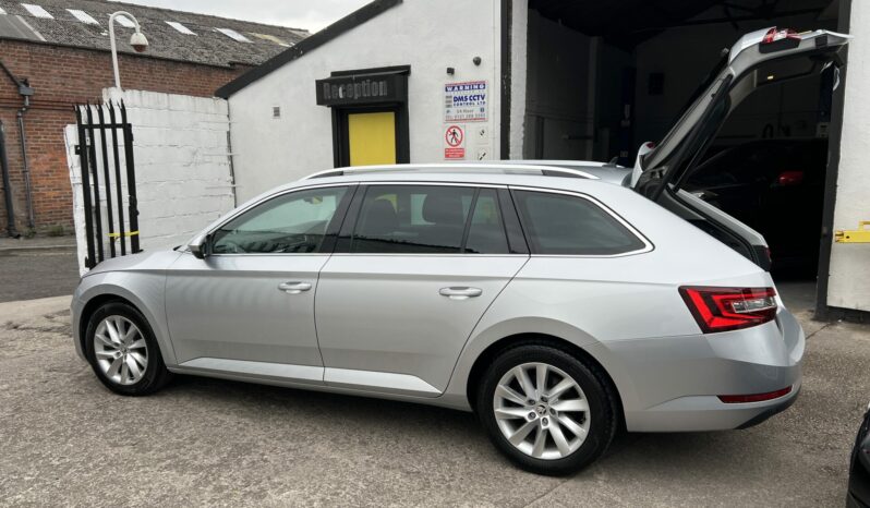 68 plate SKODA SUPERB DIESEL ESTATE 2.0 TDI CR SE Technology 5dr full