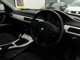 2011 BMW 3 Series 2.0 318d SE 4dr full