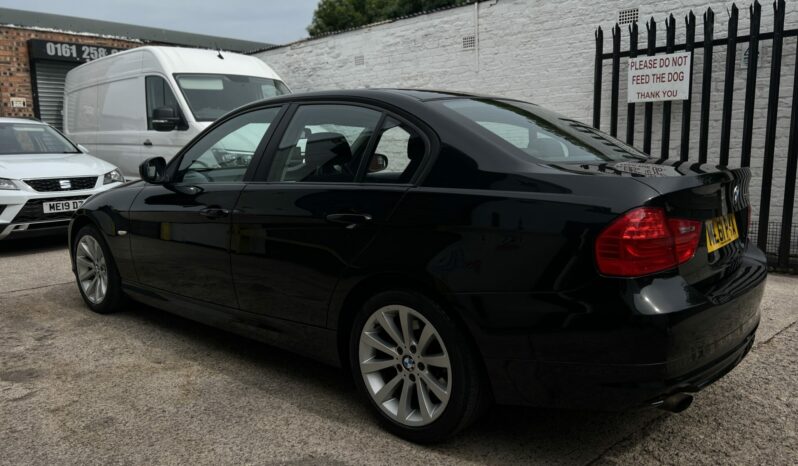 2011 BMW 3 Series 2.0 318d SE 4dr full