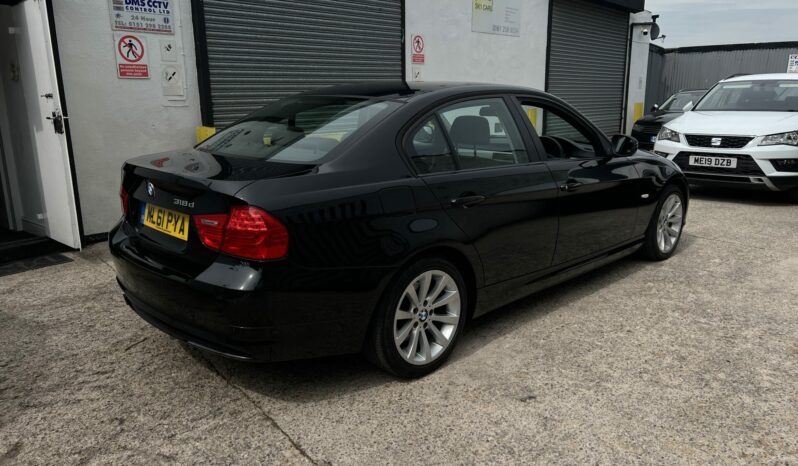 2011 BMW 3 Series 2.0 318d SE 4dr full