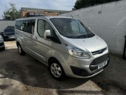 15 plate Ford Tourneo Custom 300 LTD E-TECH (9 Seats) full