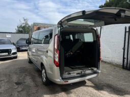 15 plate Ford Tourneo Custom 300 LTD E-TECH (9 Seats) full