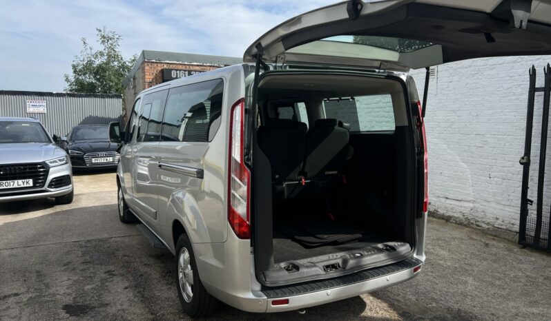 15 plate Ford Tourneo Custom 300 LTD E-TECH (9 Seats) full