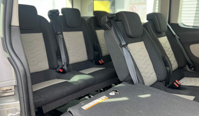 15 plate Ford Tourneo Custom 300 LTD E-TECH (9 Seats) full