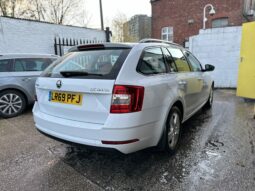 69 plate SKODA OCTAVIA DIESEL ESTATE 1.6 TDI SE Technology 5dr full