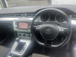 67 plate Volkswagen Passat 1.6 TDI SE Business Euro 6 (s/s) 5dr full