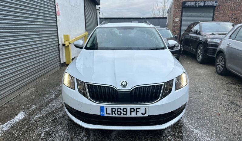 69 plate SKODA OCTAVIA DIESEL ESTATE 1.6 TDI SE Technology 5dr full