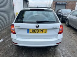 69 plate SKODA OCTAVIA DIESEL ESTATE 1.6 TDI SE Technology 5dr full