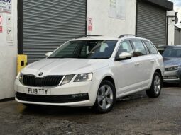 19 plate SKODA OCTAVIA DIESEL ESTATE 1.6 TDI SE Technology 5dr