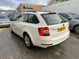 19 plate SKODA OCTAVIA DIESEL ESTATE 1.6 TDI SE Technology 5dr full