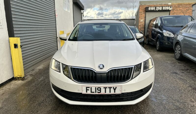 19 plate SKODA OCTAVIA DIESEL ESTATE 1.6 TDI SE Technology 5dr full