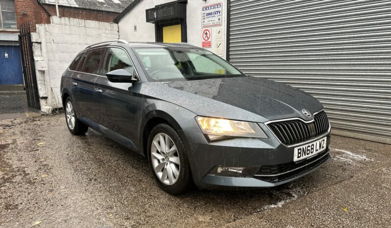 68 Plate SKODA SUPERB DIESEL ESTATE 2.0 TDI CR SE Technology 5dr full