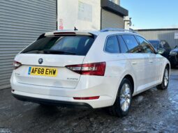 68 Plate SKODA SUPERB DIESEL ESTATE 2.0 TDI CR SE Technology 5dr full