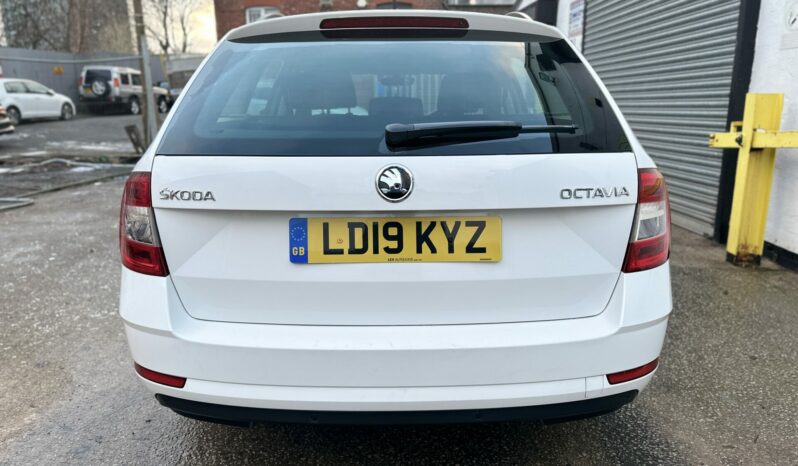 19 plate SKODA Octavia 1600cc TDI SE Tech Estate DSG AUTOMATIC full