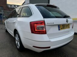 19 plate SKODA Octavia 1600cc TDI SE Tech Estate DSG AUTOMATIC full