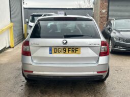 19 plate SKODA OCTAVIA DIESEL ESTATE 1.6 TDI SE L