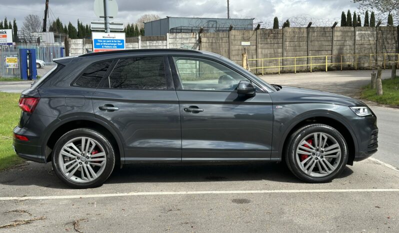 2019 Audi Q5 2.0 TDI 40 S line S Tronic quattro Euro 6 (s/s) 190BHP *FULL LEATHER* full