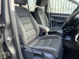 2015 Volkswagen Touran 2.0 TDI SE 5dr (7 Seat) full