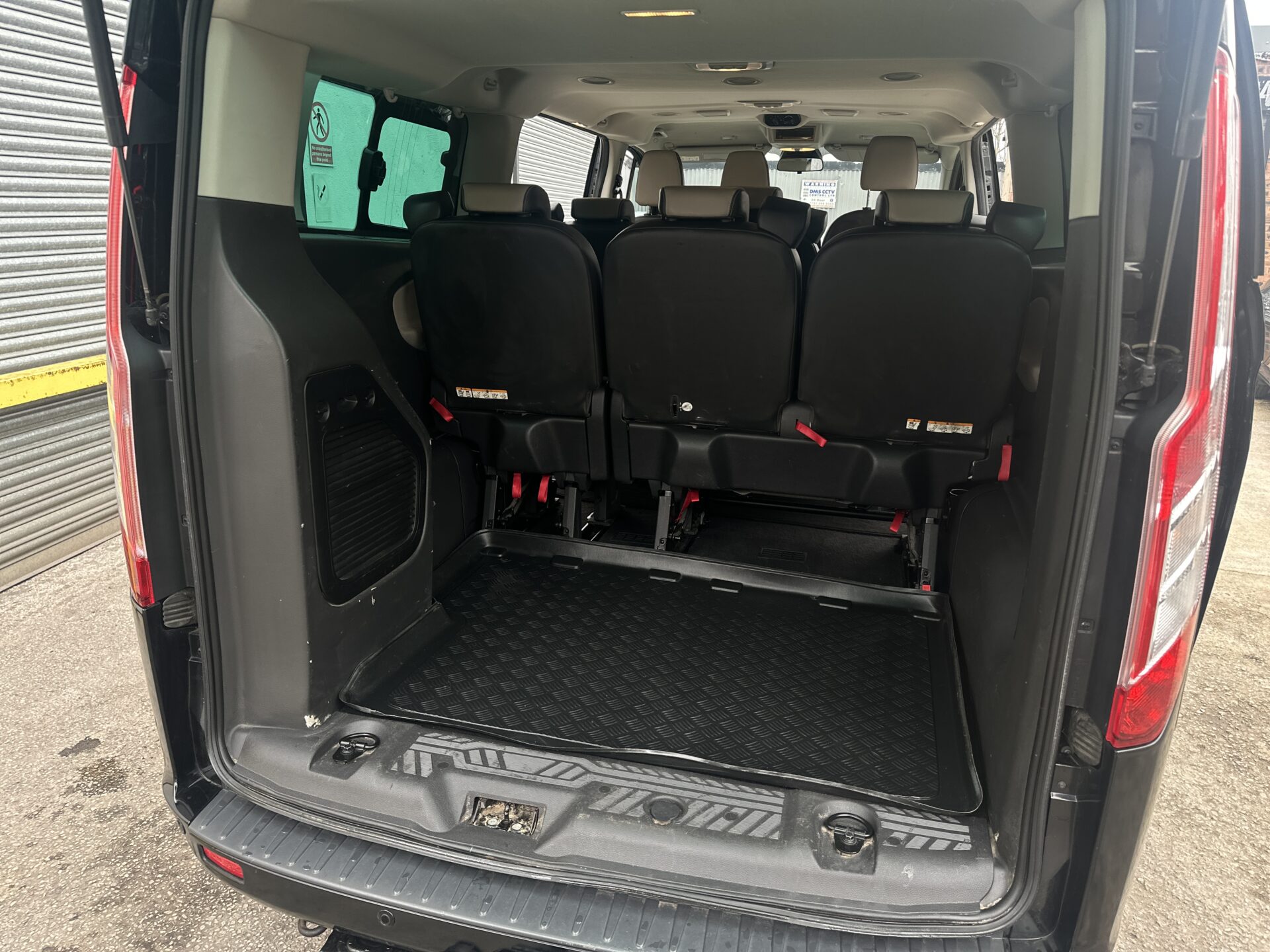 9 seats – 2017 Ford Tourneo Custom 2.0 310 EcoBlue Titanium L2 Shuttle Bus  5dr 9 Seater Euro 6 [170bhp] – SK1 Cars