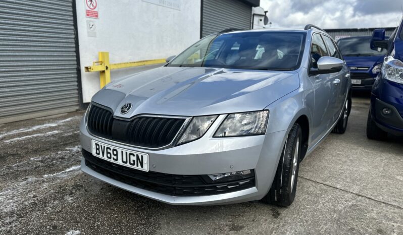 69 plate SKODA OCTAVIA DIESEL ESTATE 1.6 TDI SE Technology 5dr full