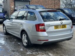 69 plate SKODA OCTAVIA DIESEL ESTATE 1.6 TDI SE Technology 5dr