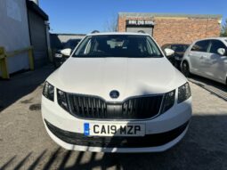 19 plate SKODA OCTAVIA DIESEL ESTATE 1.6 TDI SE Technology 5dr