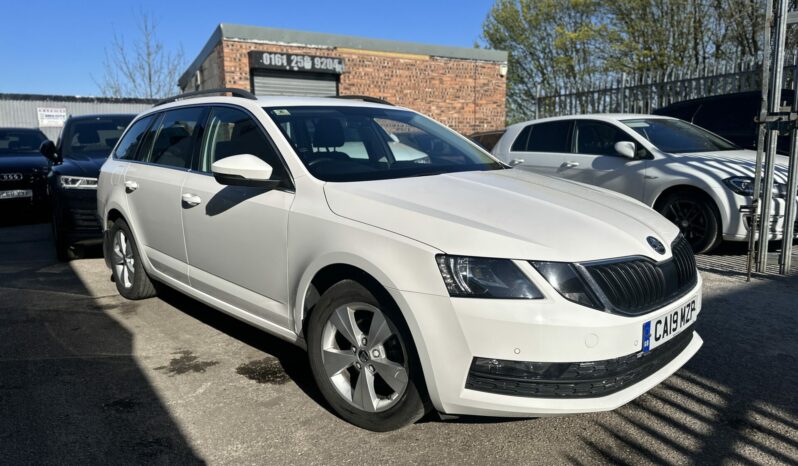 19 plate SKODA OCTAVIA DIESEL ESTATE 1.6 TDI SE Technology 5dr full