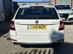 19 plate SKODA OCTAVIA DIESEL ESTATE 1.6 TDI SE Technology 5dr full