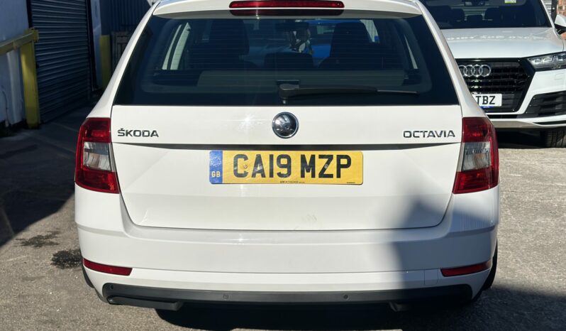 19 plate SKODA OCTAVIA DIESEL ESTATE 1.6 TDI SE Technology 5dr full