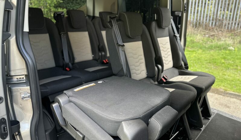 9 seats – 2017 Ford Tourneo Custom 2.0 310 EcoBlue Titanium Shuttle Bus 5dr 9 Seater Euro 6 full